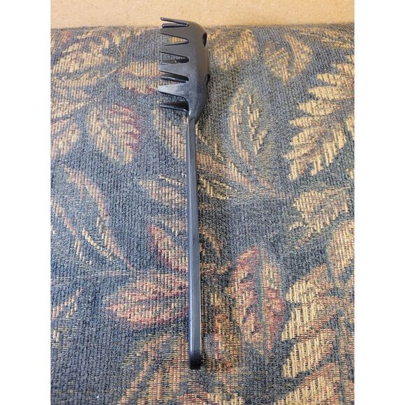 Tailor Made Black Pasta Spoon - Picture 4 of 5